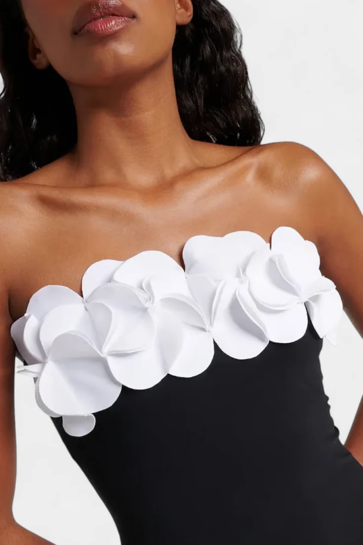Ahria Conjunto de Bañador con Flores 3D y Falda Envolvente - Image 3