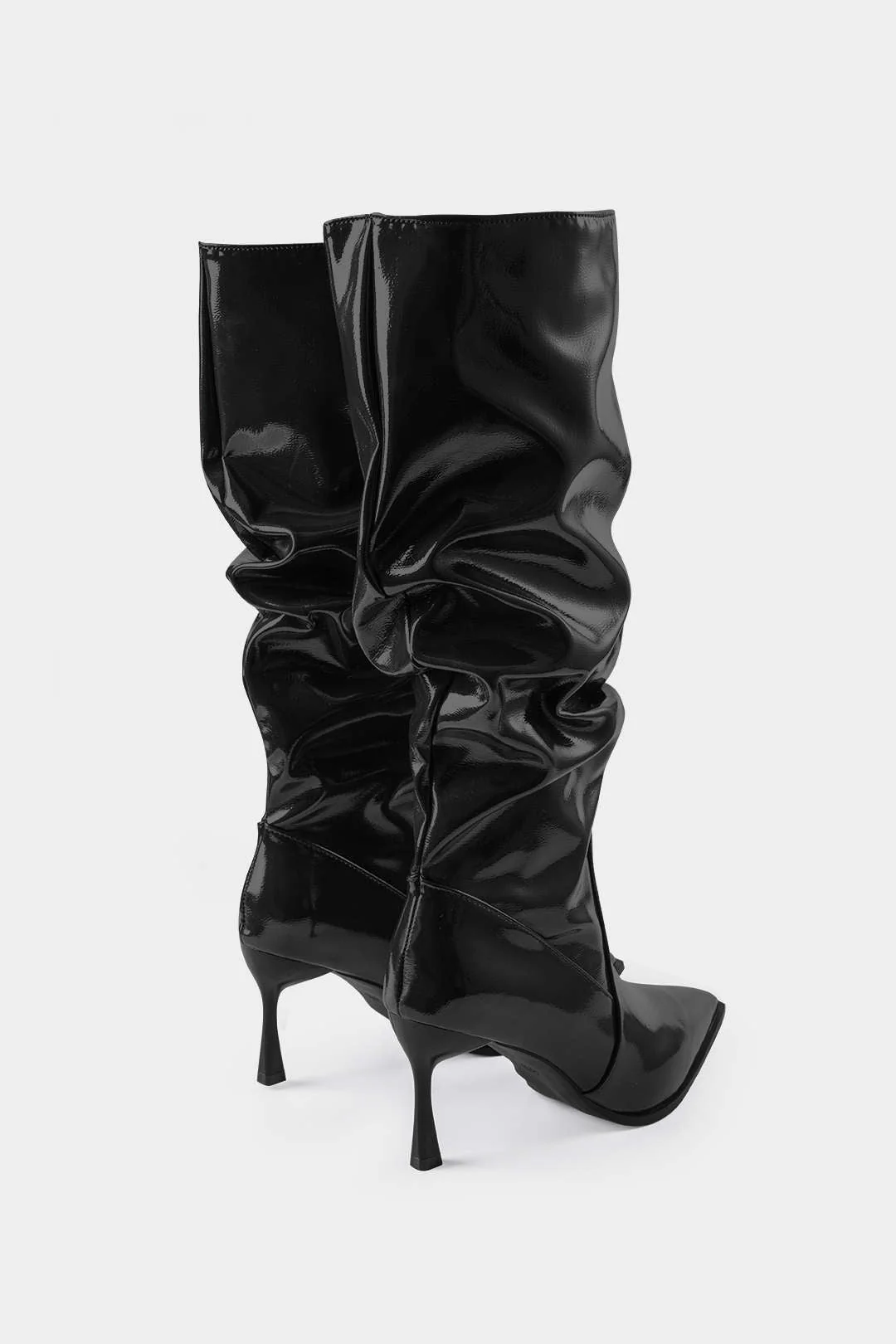 Botas de Cuero Sintético con Pliegues y Punta Afila - Image 10