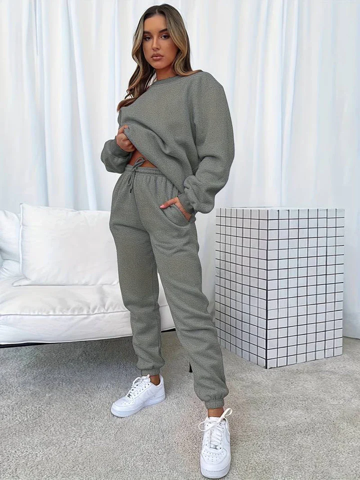 Conjunto de chándal para mujeres - Image 7