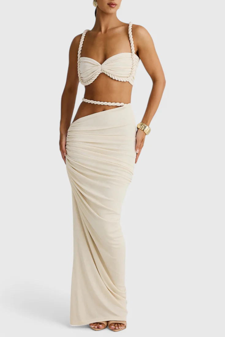 Estela Conjunto de Falda Sin Espalda - Image 18