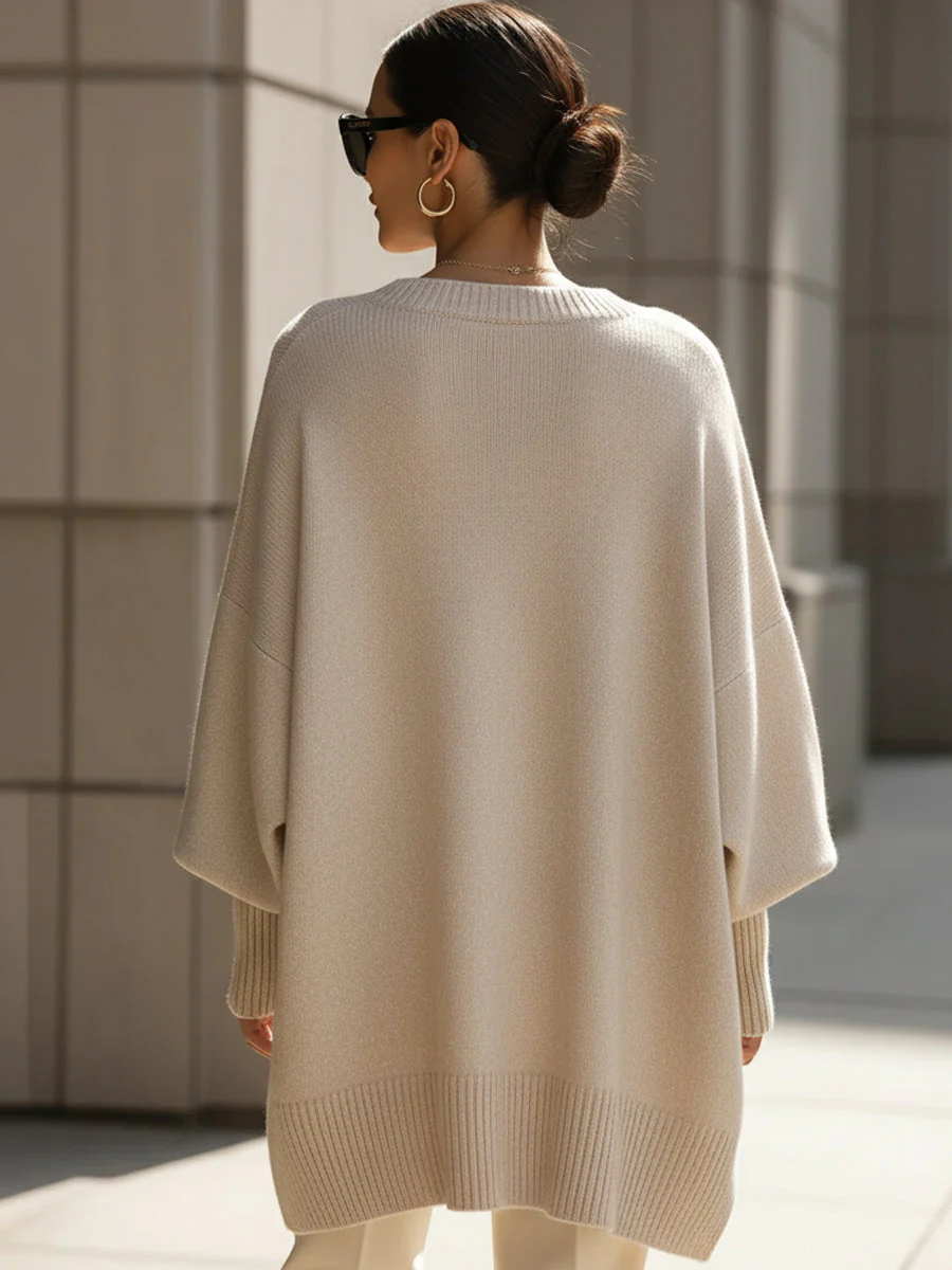 Elena - Poncho oversize de elegancia natural - Image 6