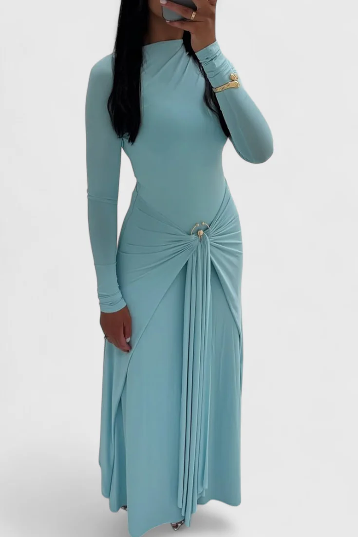 Fátima Vestido Ajustado Plisado con Detalles Metálicos - Image 6