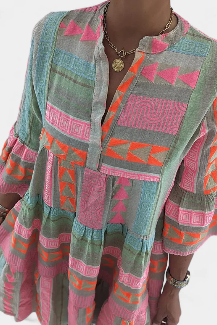 Gina Vestido Boho Bordado con Escote en V - Image 2