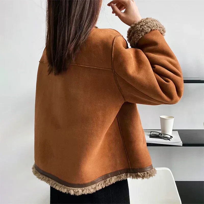 Isabel - Chaqueta de piel de oveja abotonada - Image 4