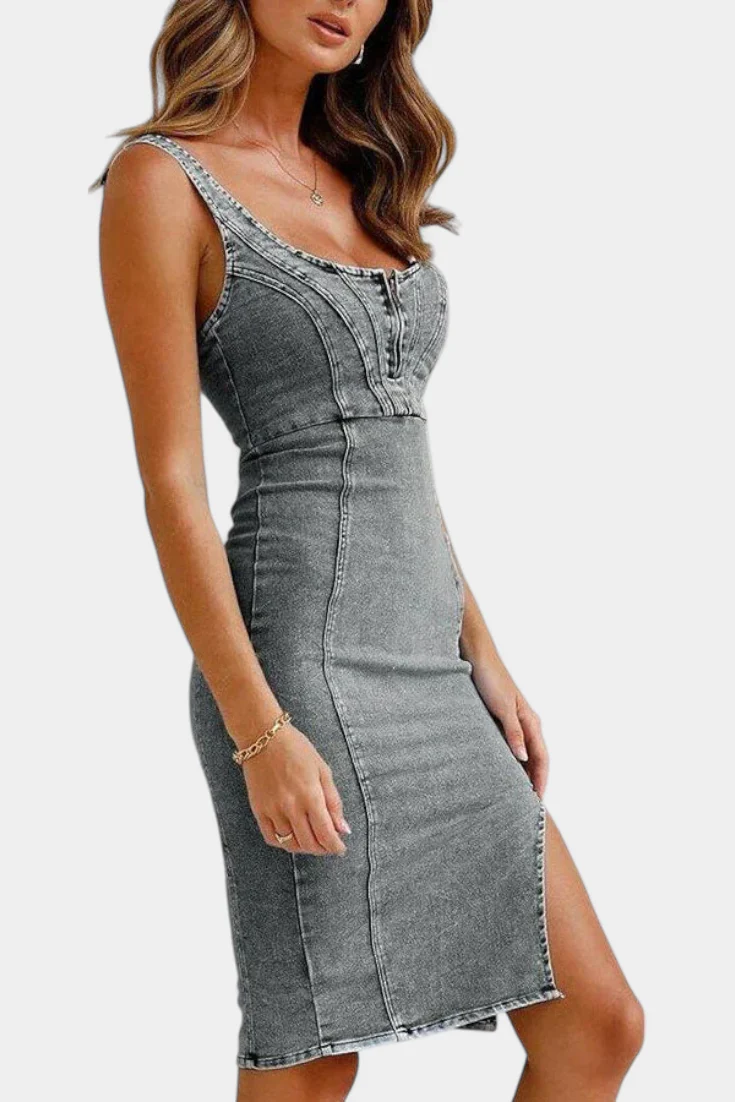 Janessa Vestido Denim con Tirantes Ajustables y Abertura Frontal - Image 6