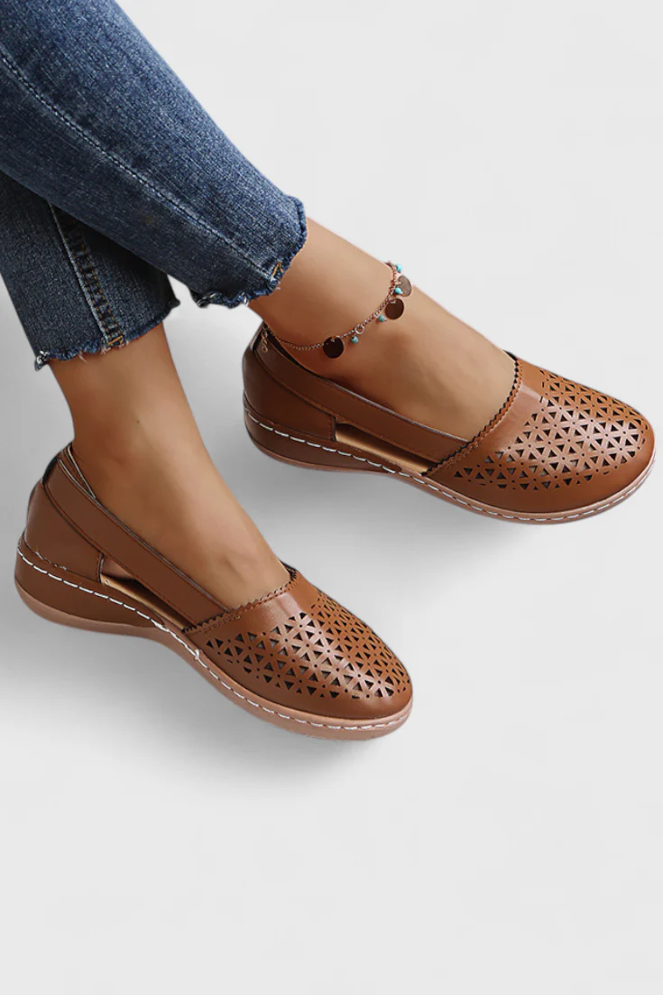 Lisanas Zapatos Ortopédicos con Diseño Calado - Image 11