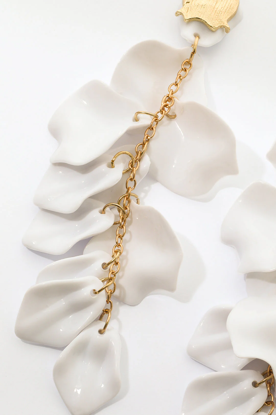 Pendientes de Gotas de Pétalos de Orquídea - Image 3
