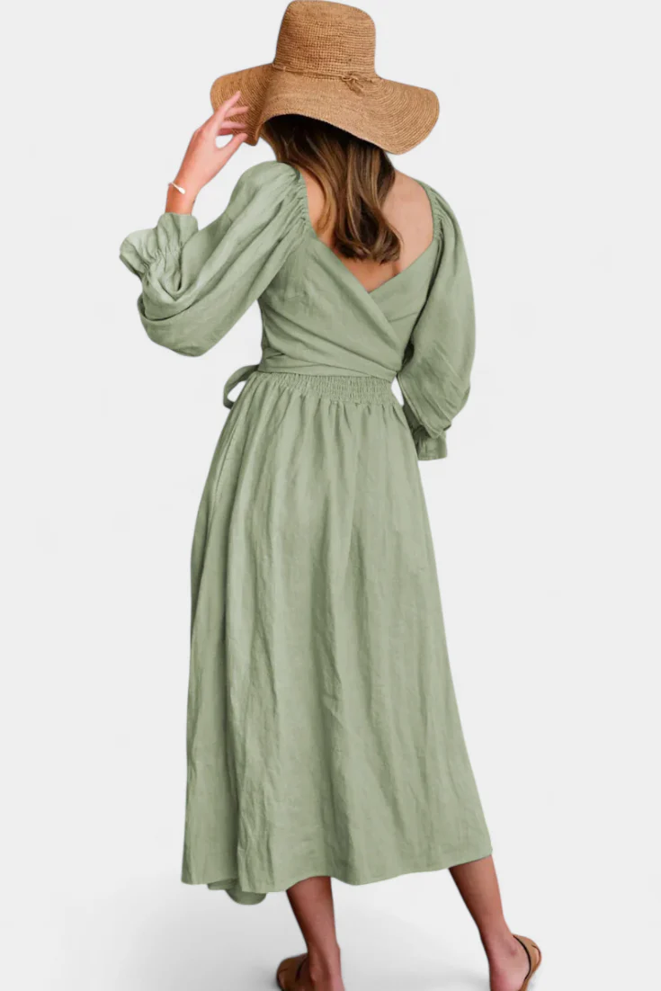 Petra Vestido de Dos Niveles con Cuerpo Fruncido y Mangas Abullonadas - Image 11