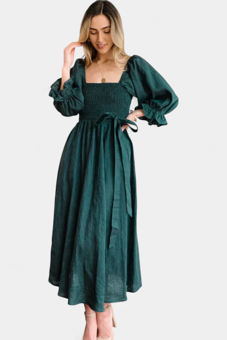 Petra Vestido de Dos Niveles con Cuerpo Fruncido y Mangas Abullonadas - Image 12