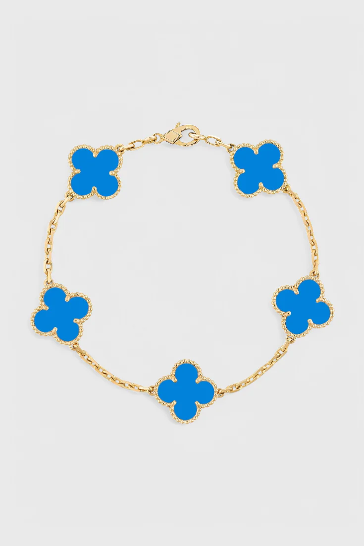 Pulsera con Motivo de Trébol y Elegancia Baño de Oro - Image 3