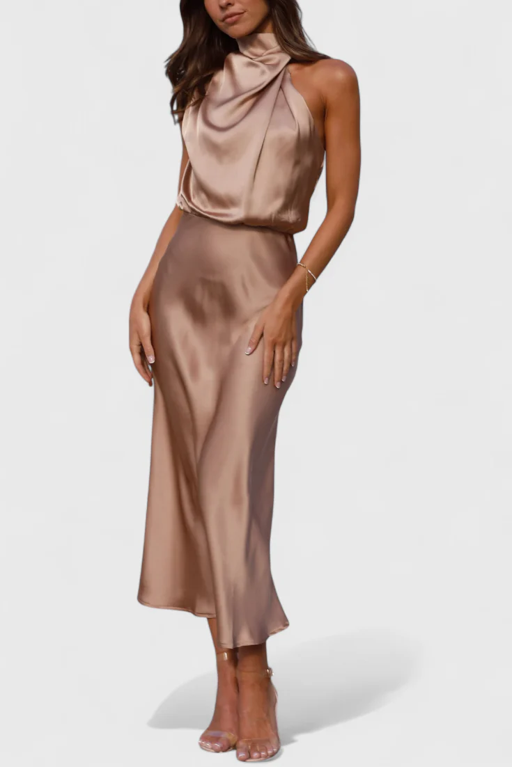 Rina Vestido Elegante de Cuello Halter Drapeado - Image 12