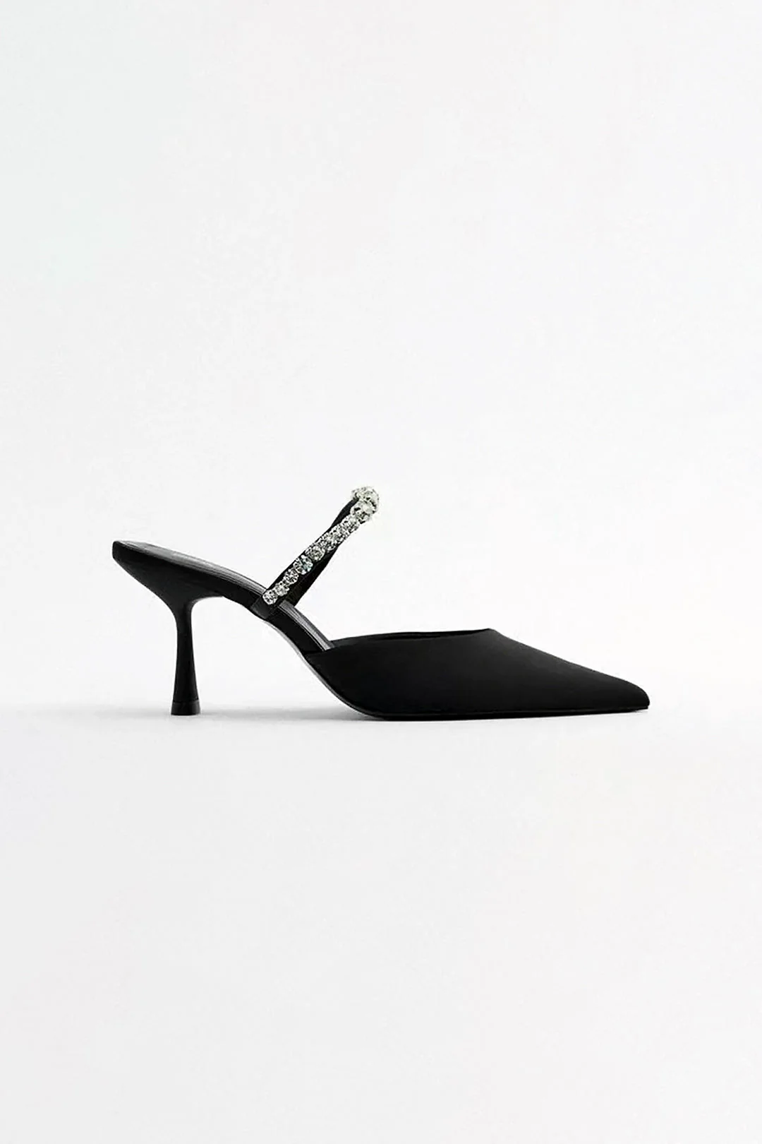 Sandalias de tacón alto con punta afilada adornadas con strass - Image 7