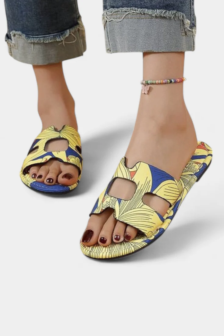 Berenice Sandalias Planas Multicolores con Estampado Tropical - Image 4