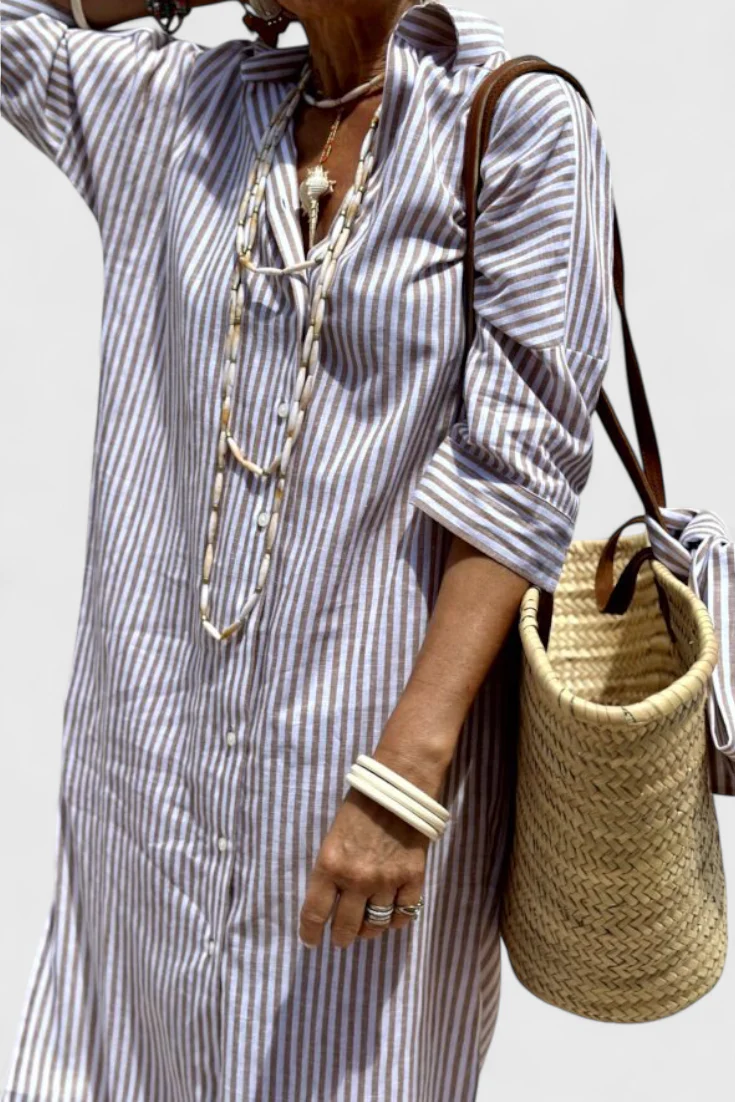 Sherlyn Vestido Camisero de Rayas con Estilo Atemporal - Image 8