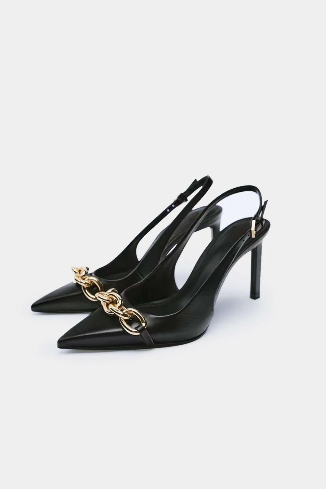 Tacones Metálicos con Cadena - Image 4