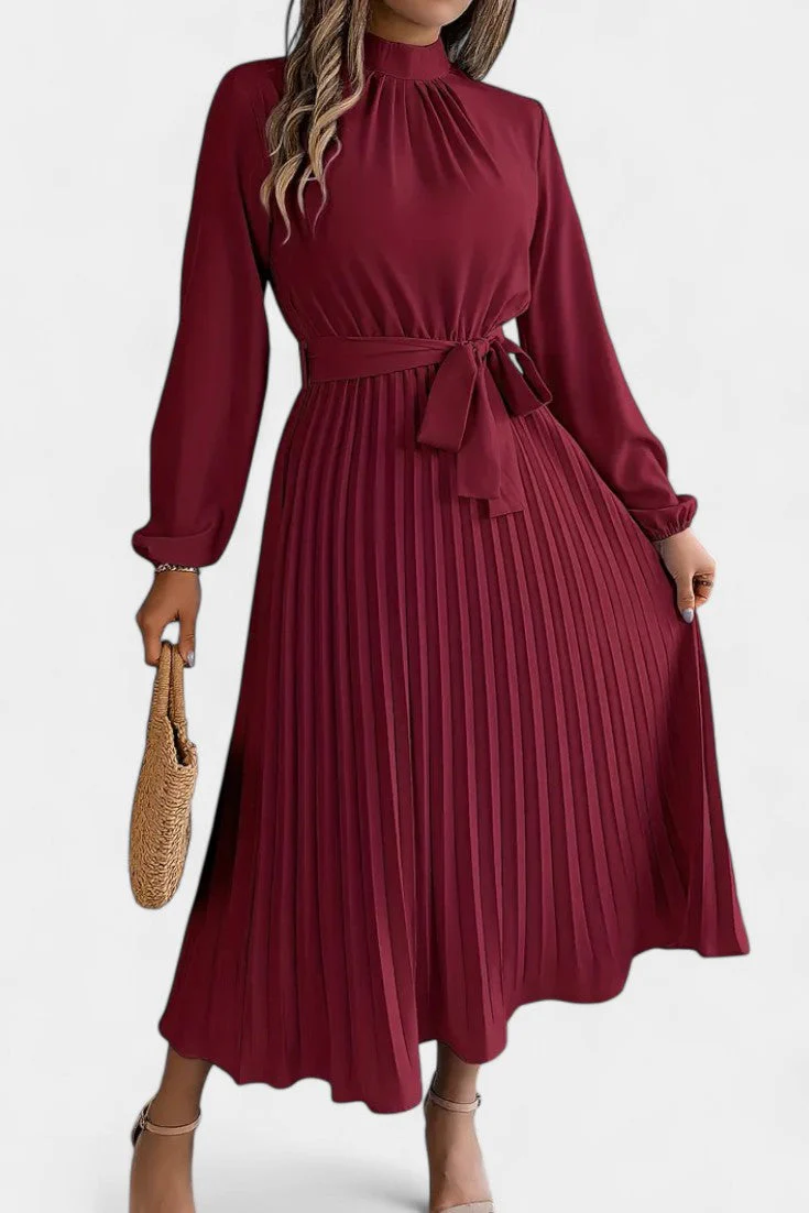 Theresa Vestido con Cuello Alto y Cinturón Plisado - Image 10