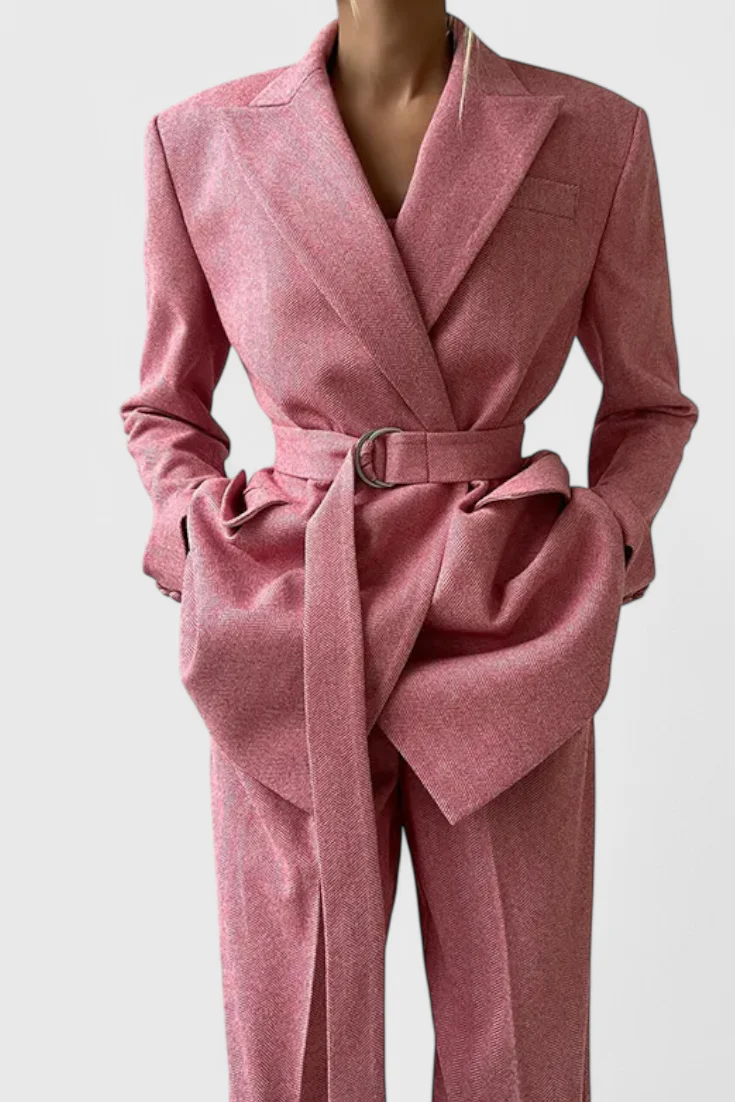 Evena Traje de Pantalón para una Elegancia Confiada - Image 14