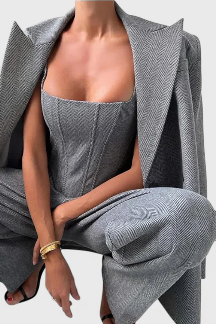 Evena Traje de Pantalón para una Elegancia Confiada - Image 6