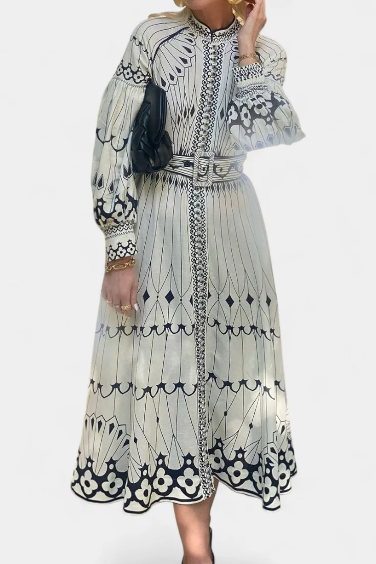 Soria Vestido Maxi Botón Bordado de Estilo Folk