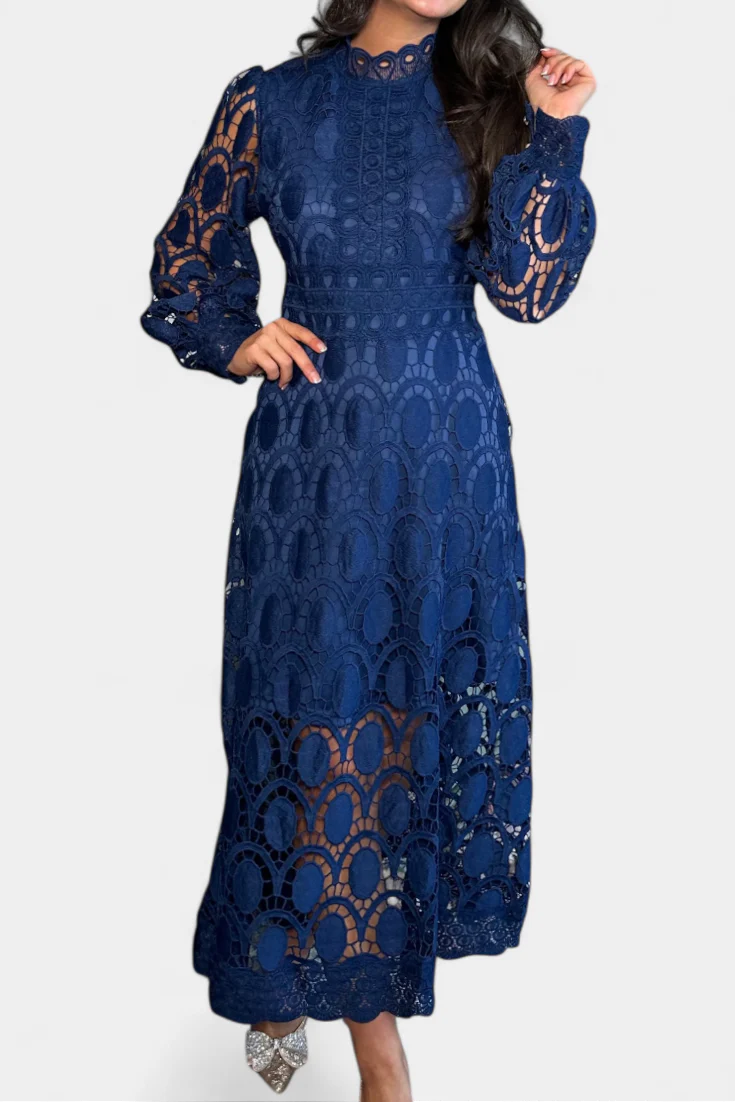 Jovie Vestido Midi de Encaje Bordado con Cuello Alto - Image 2